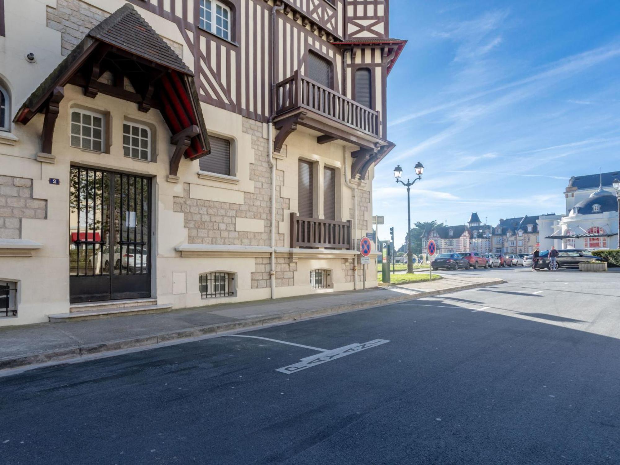 Apartment Le Normandie Home By Interhome Cabourg Εξωτερικό φωτογραφία
